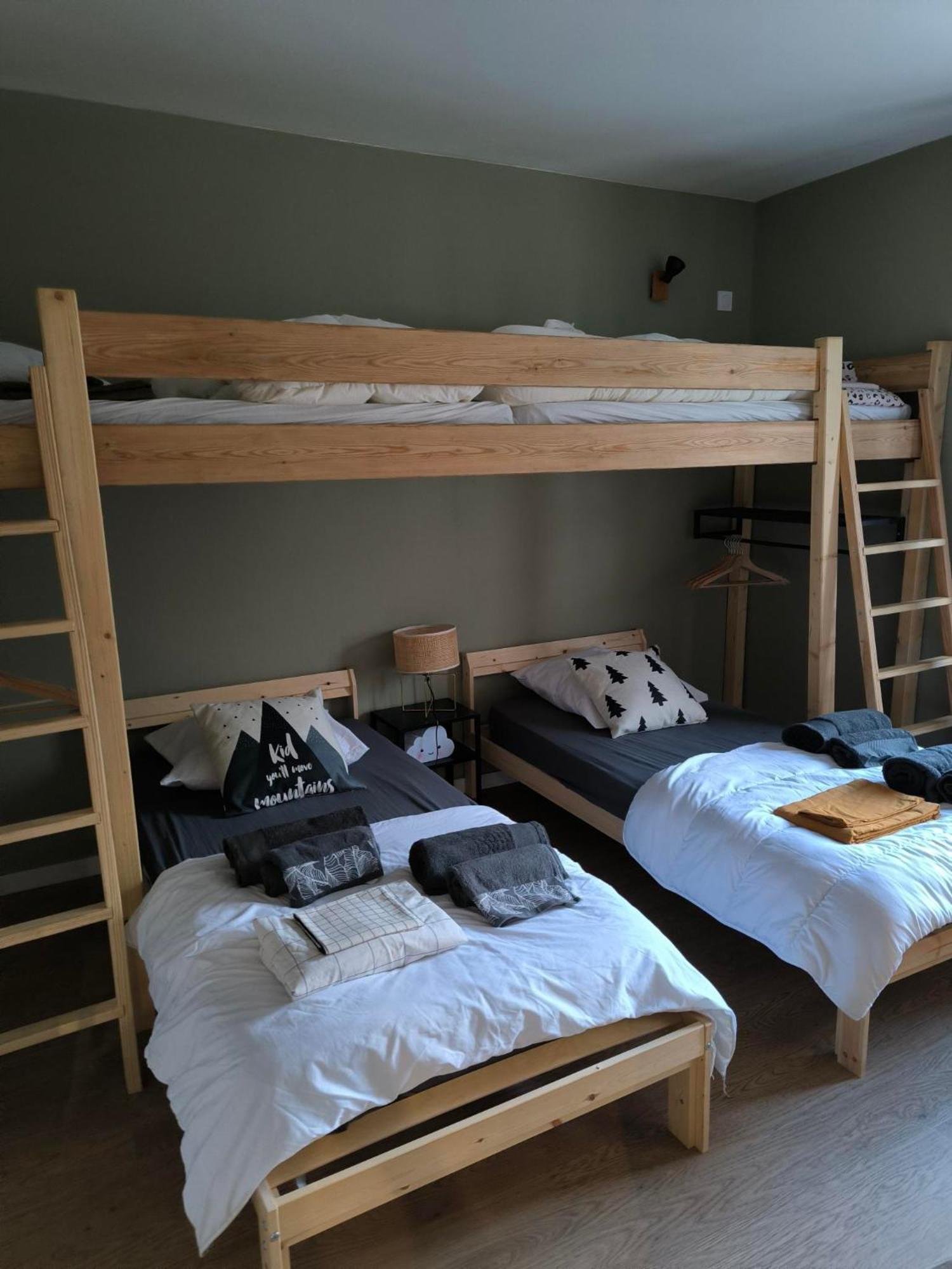 Lodge Loupau Maga Bagneres-de-Luchon Екстер'єр фото